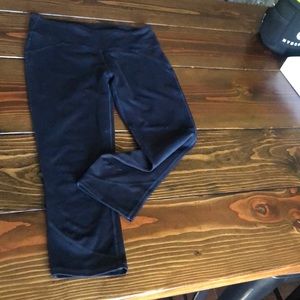 Fabletics cropped pants